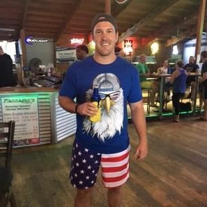 Meet your Posher, Cj